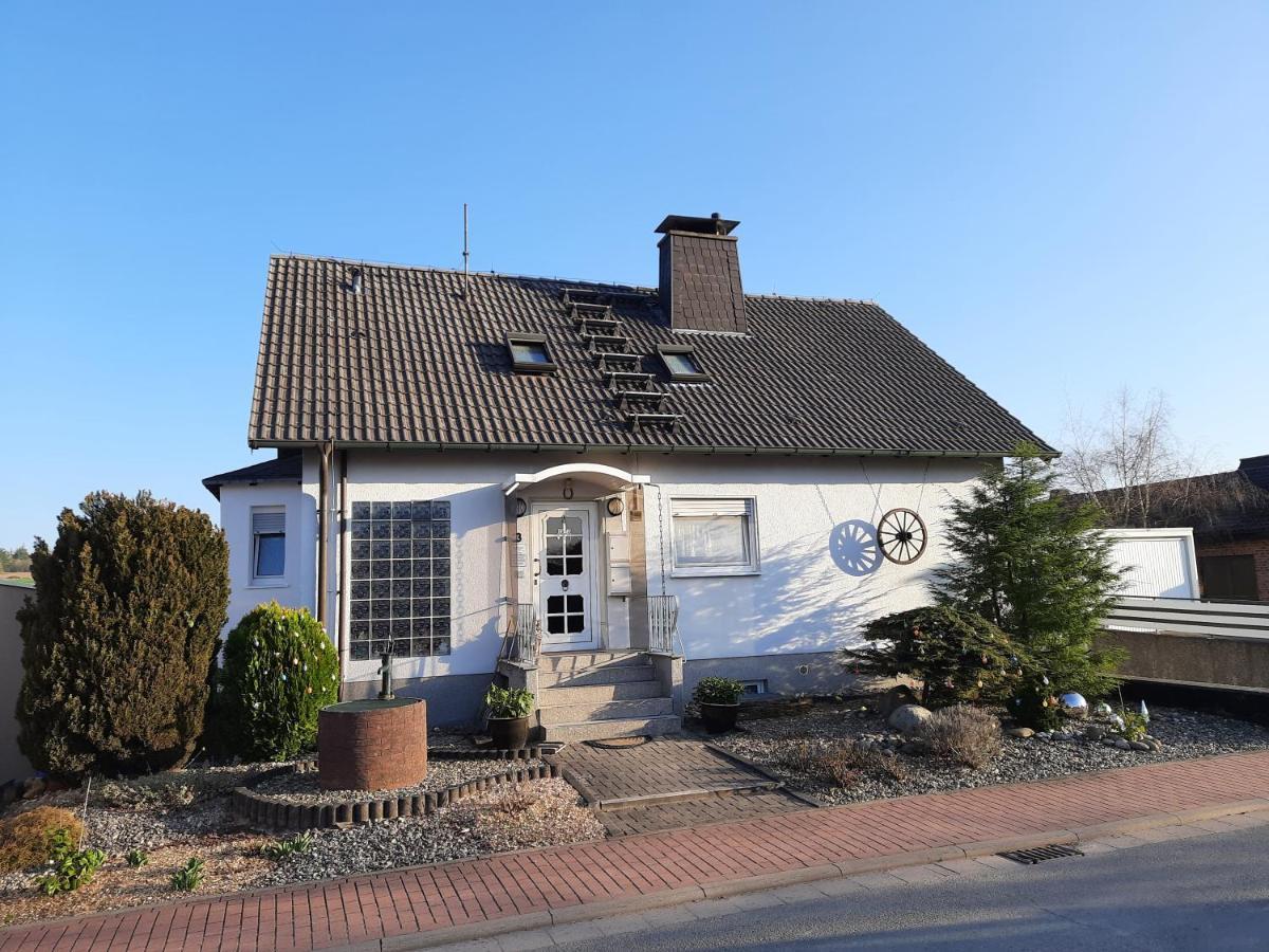 Schoene Aussicht Vöhl Exterior foto